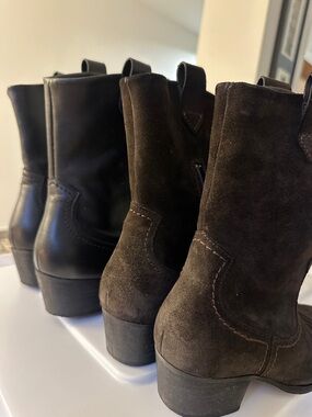 Clarks Western Booties Bundle Black Leather Brown suede Women 7.5 EU38 Like New